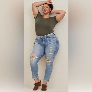Torrid NWT Bombshell straight premium stretch high rise jean Size 18 Tall